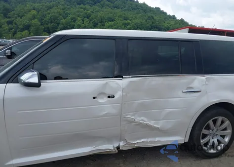 2009 Ford Flex Limited из США, поврежденный, VIN 2FMDK53C79BA42624